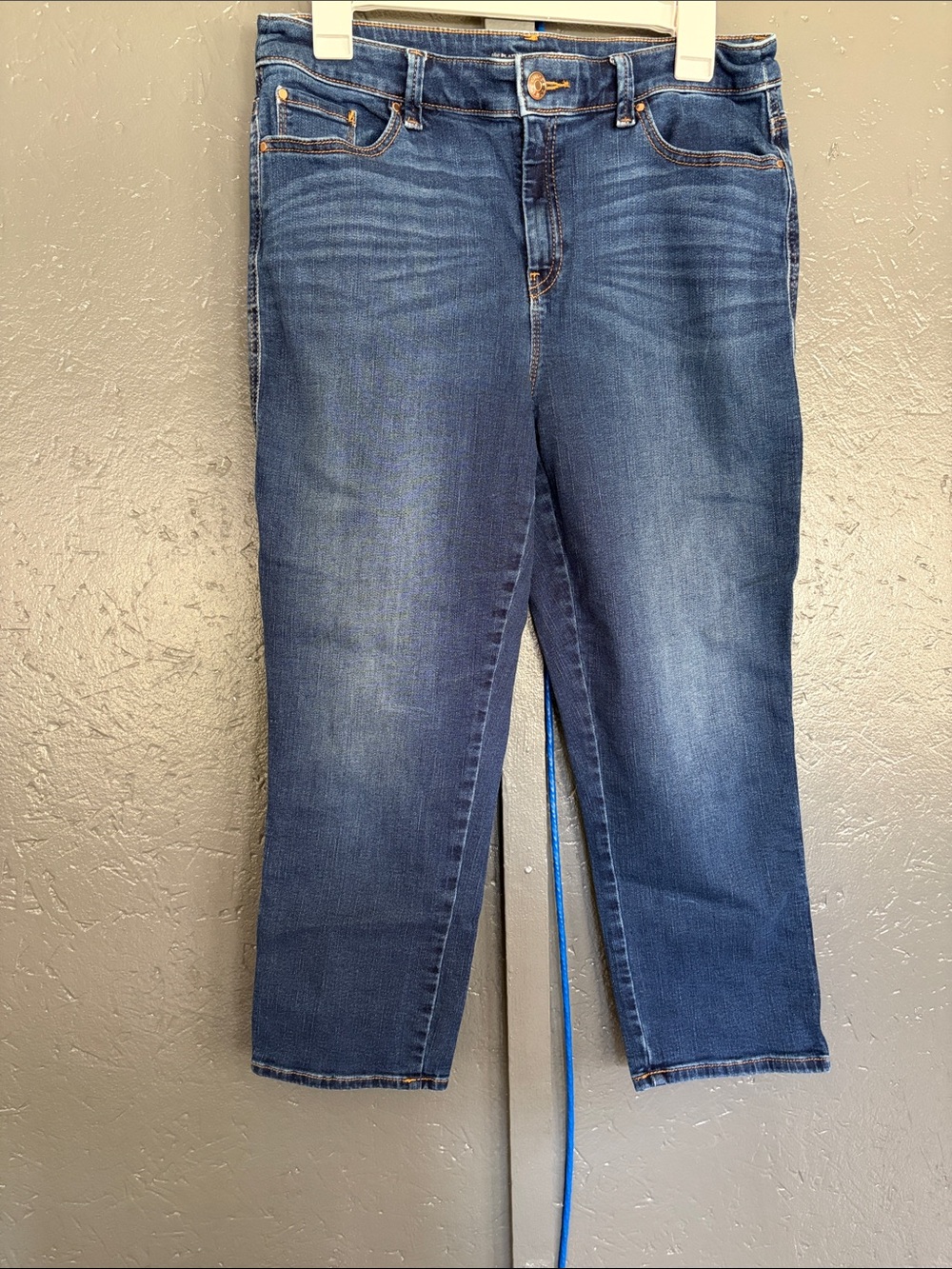 Women’s Chico’s Dark Wash Crop Jeans